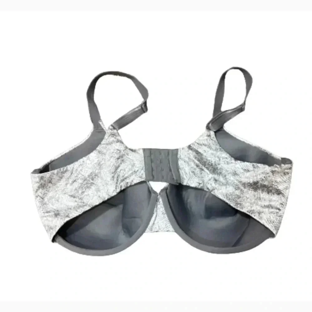 BALI BRA SILVER AND‎ WHITR UNDERWIRE CONCEALING SMOOTHING PLUS SIZE 42DD